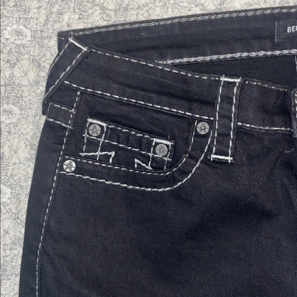 NWT True Religion BECCA Mid-Rise Bootcut Black Jeans Size 33W - Picture 6 of 9